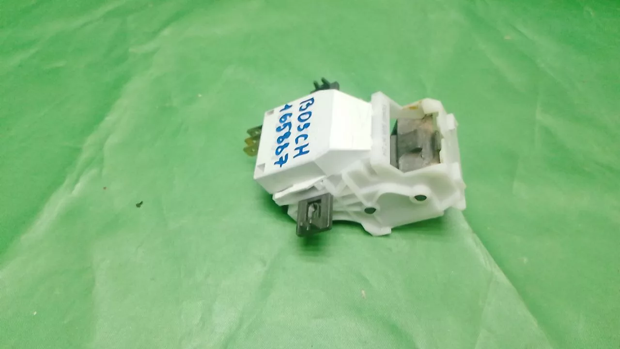 Замок дверцы Bosch,Siemens 5600047214 для посудомоечной машины
