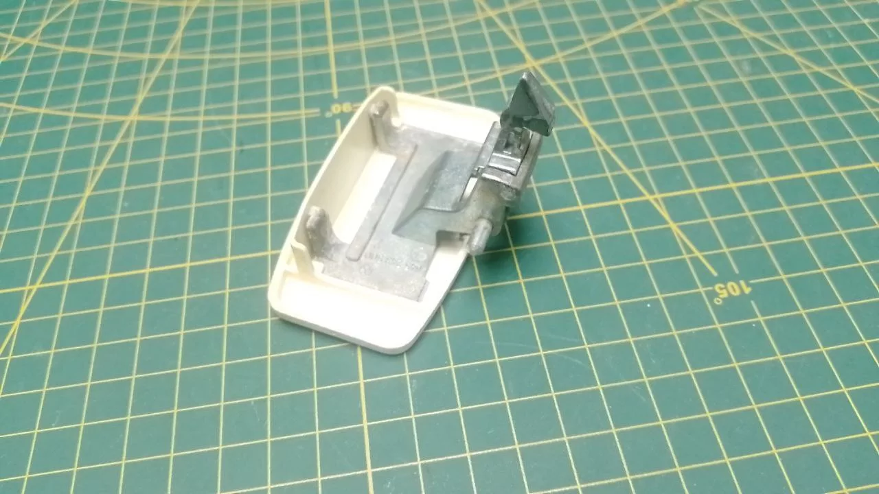 Ручка люка  Indesit, Ariston 64524351 стиральной машины