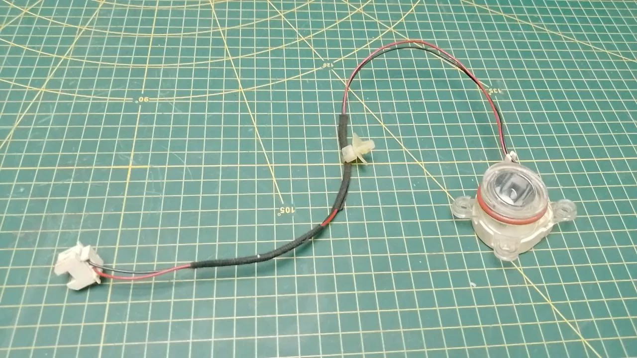 Лампочка подсветки Electrolux 1087017008 к стиральной машине 