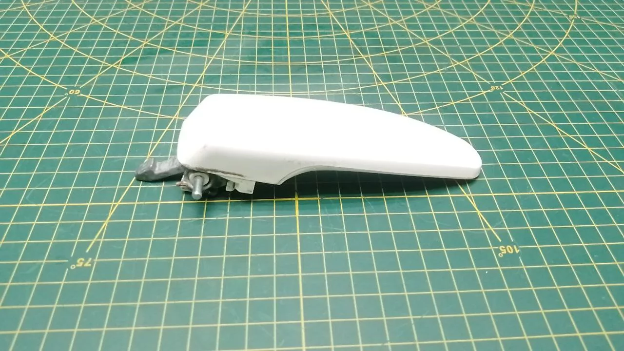 Ручка люка Electrolux 5027807009 к стиральной машине