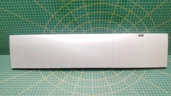 Цокольная панель Bosch 5500000003503 (серебро) к стиральной машине