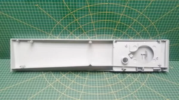 Цокольная панель Bosch 5500000003503 (серебро) к стиральной машине