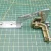 Петля люка Miele 4240213 (правая) к вертикальной стиральной машине Петля люка Miele 4240213 (правая) к вертикальной стиральной машине