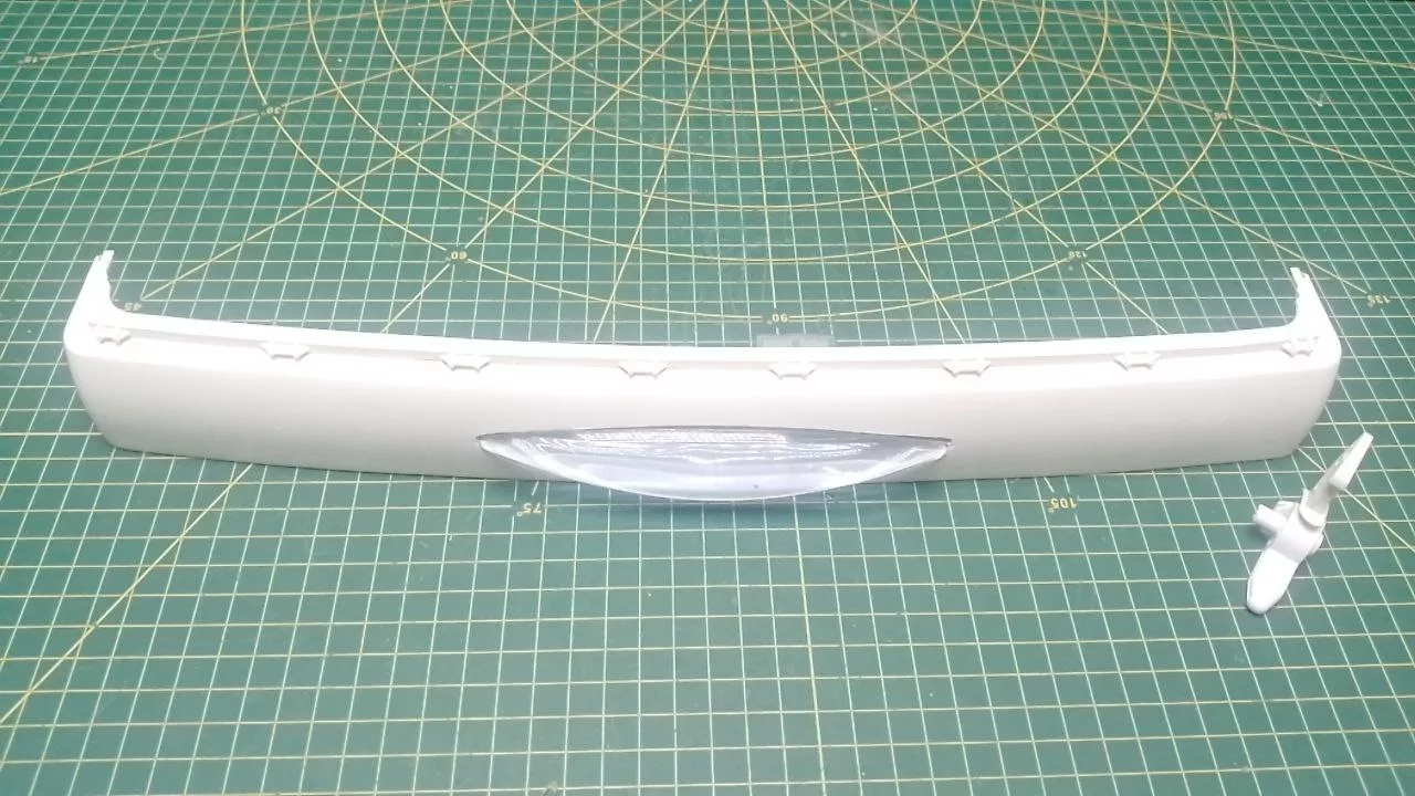 Ручка люка Whirlpool C00325660 к вертикальной стиральной машине
