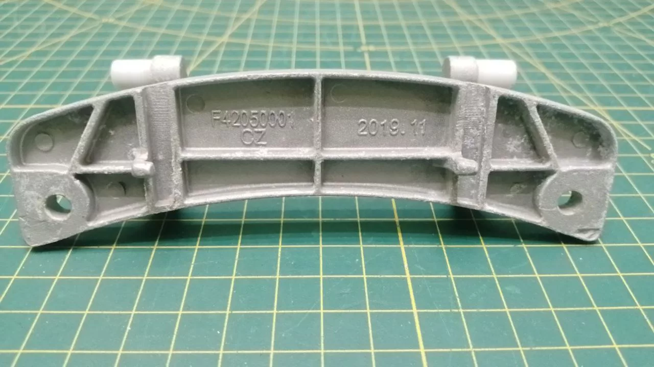 Петля люка Dexp F 42050001 +2 втулки