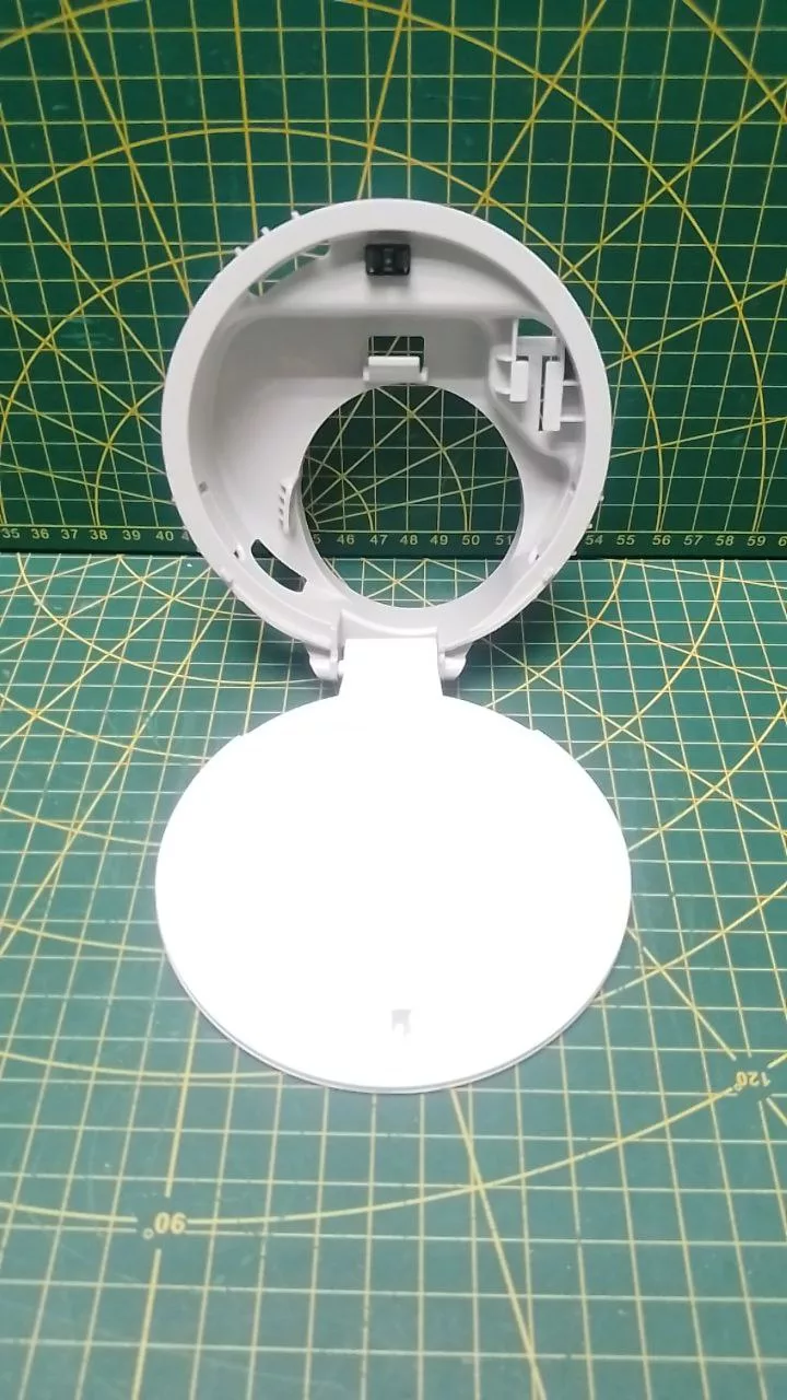Панель сливного фильтра Haier 0020207249 (белая)  к стиральной машине