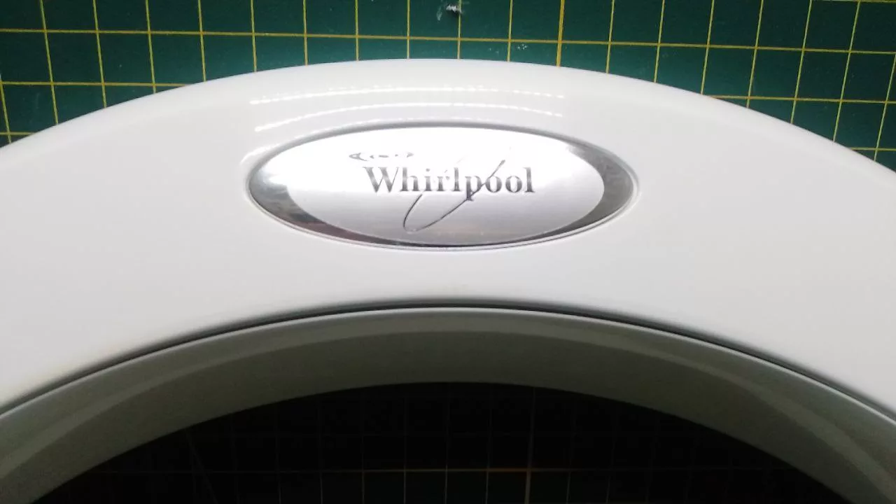 Обрамление внешнее Whirlpool 42013825 к стиральной машине