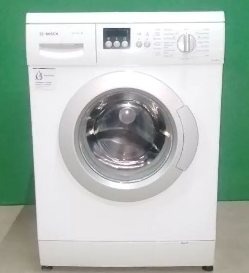 Стиральная машина Bosch WAE242400E/B3 (5-6кг.)