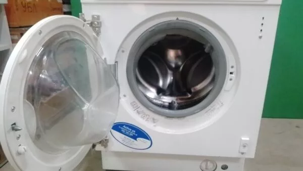 Стиральная машина встраиваемая с сушкой Electrolux EWX1455OW (5-6кг.)
