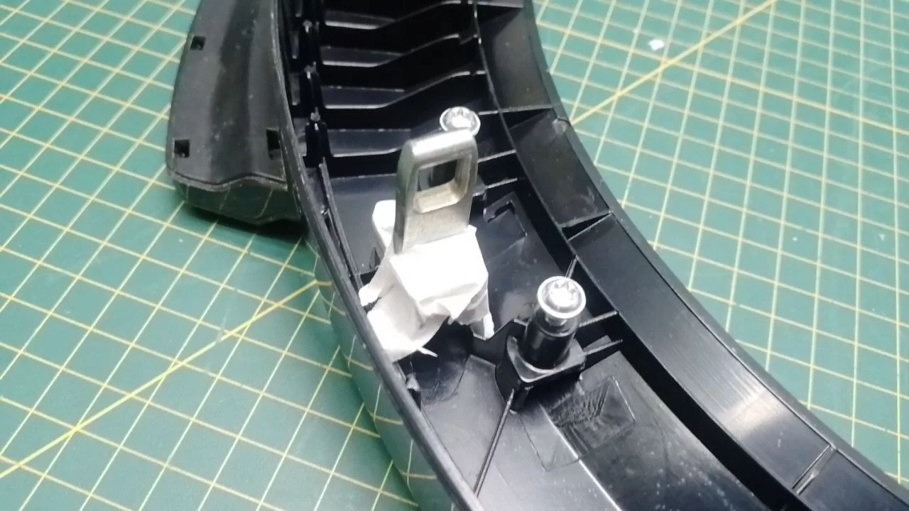 Обрамление внешнее Beko 285572 (чёрное) к стиральной машине