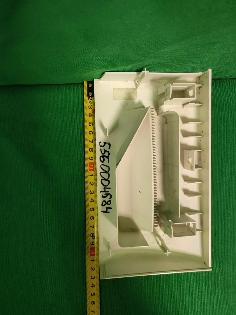 Панель порошкоприемника Bosch 5560004584