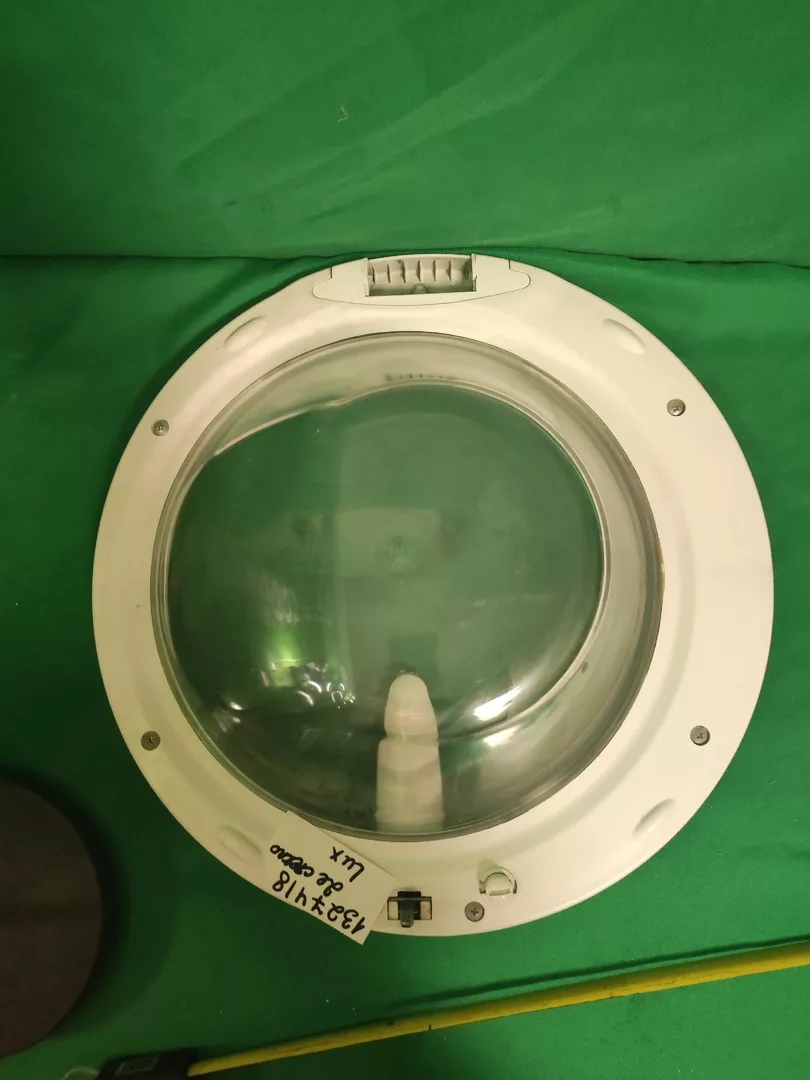 Люк Electrolux 1327418 2е стекло