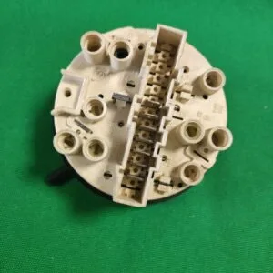 Прессостат Bosch 3065322AB9