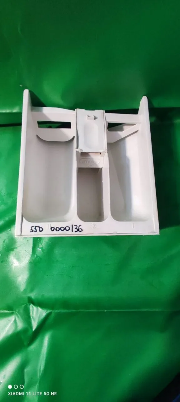 Лоток порошкоприемника Bosch 5500000136
