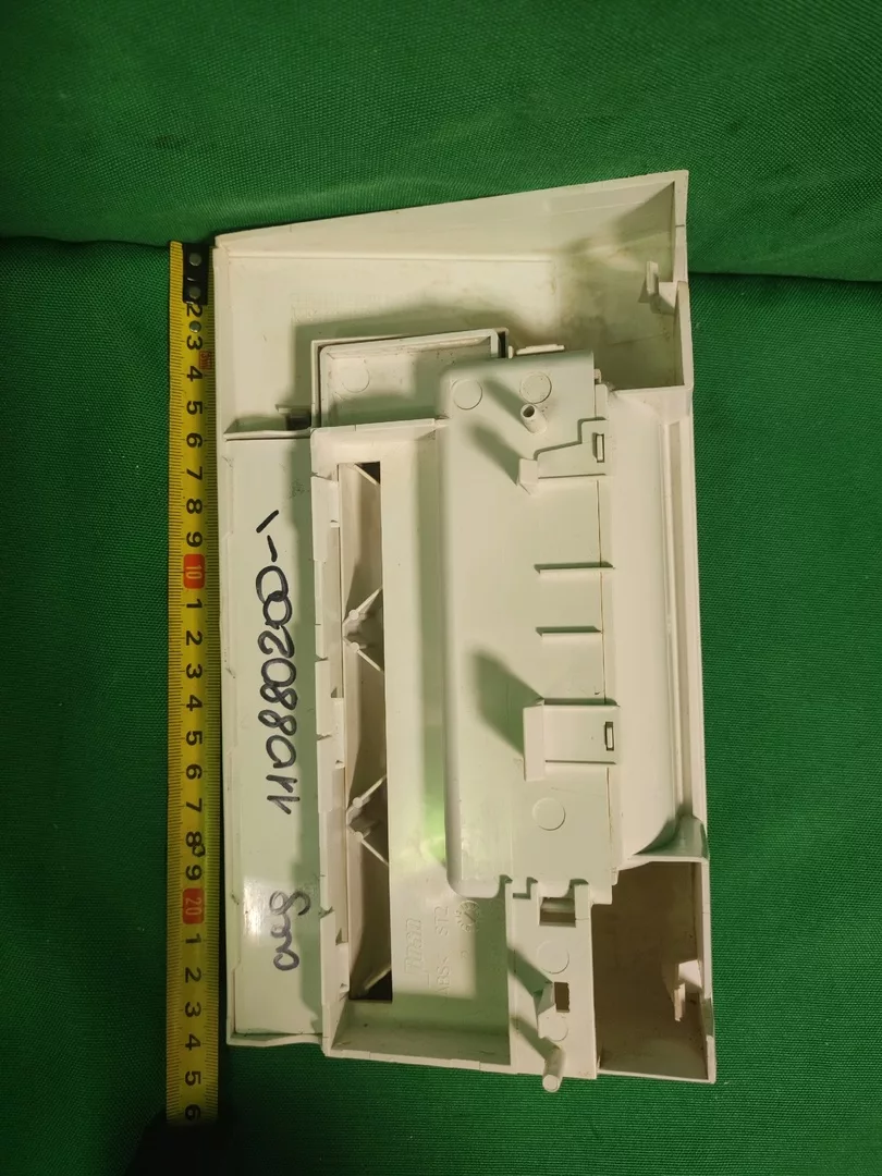 Панель порошкоприемника AEG 110880200-1 сер