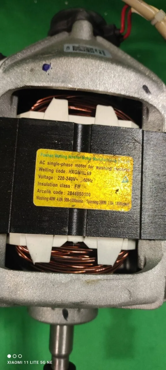 Двигатель Beko Welling 2844960100 -7 контактов