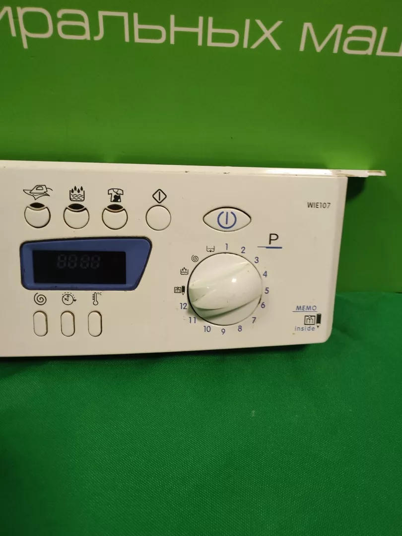 Панель для стиральной машины Indesit WIE 107