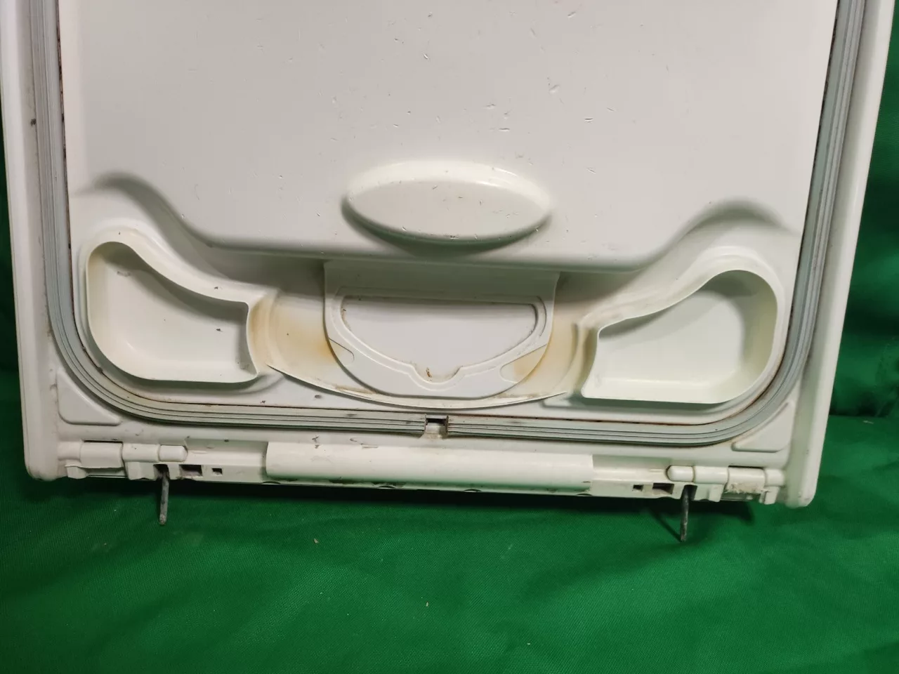 Крышка люка Electrolux 91301211-00 стиральной машины с вертикальной загрузкой