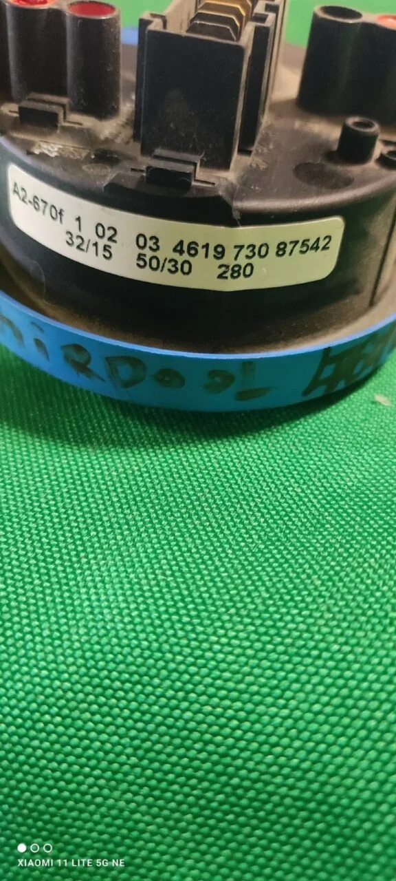Прессостат Whirlpool 461973087542