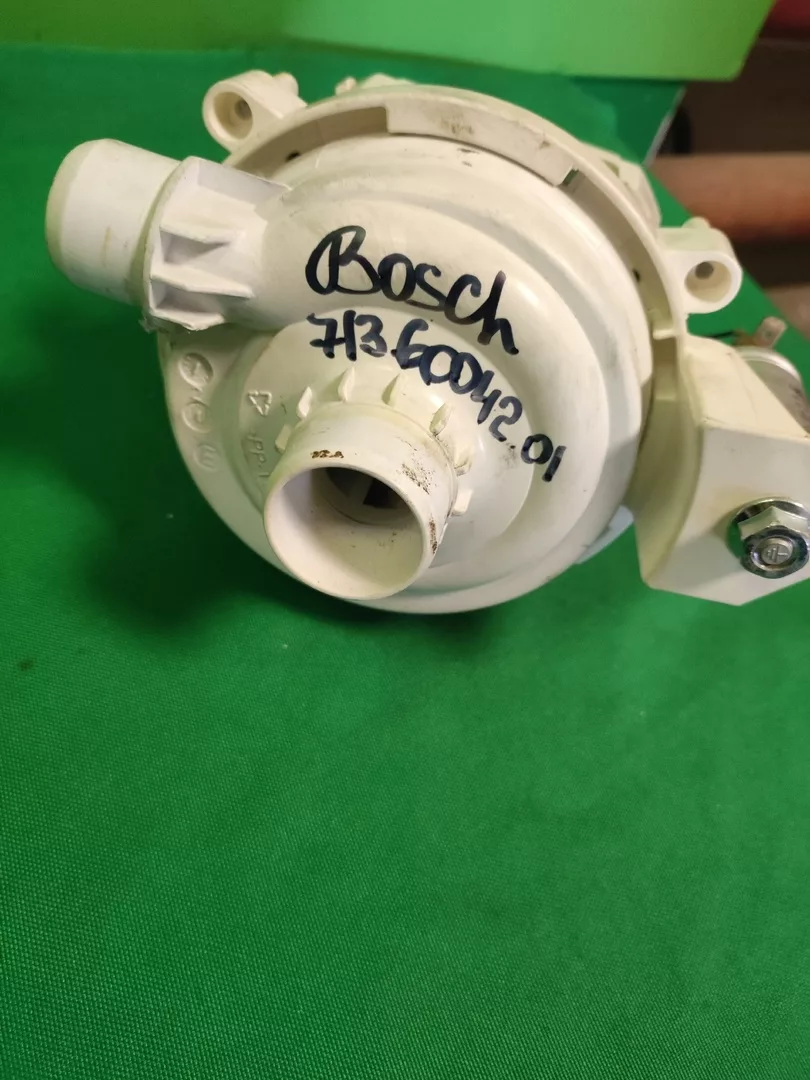 Рециркуляционный насос для посудомоечной машины Bosch 7136004201