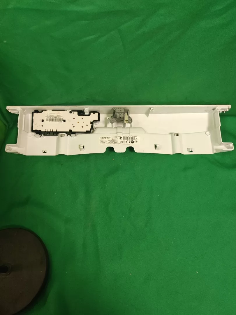 Панель управления Indesit DFG 0507