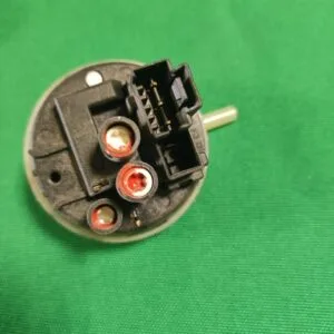 Прессостат Ariston 16002233300