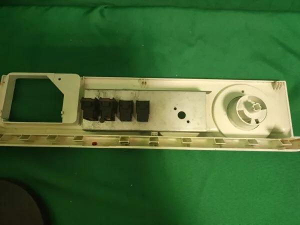 Элементы управления Electrolux EW 1170C для стиральной машины (только пластик)