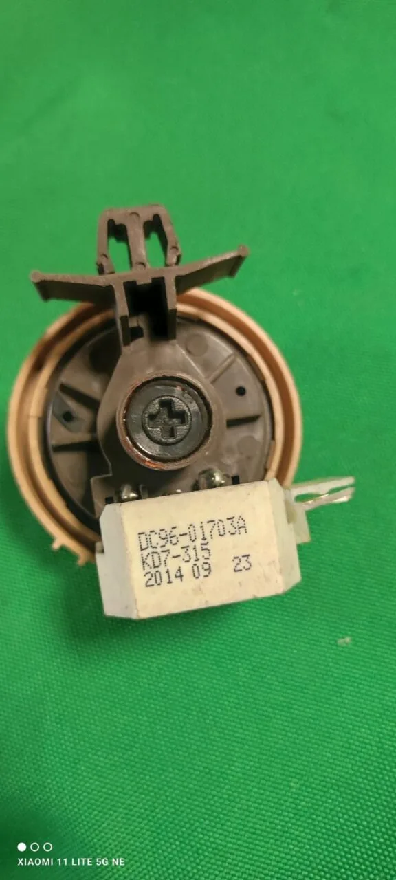 Прессостат Samsung DC96-01703a