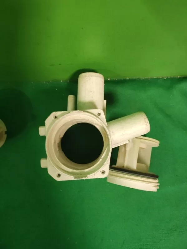 Улитка Bosch 23260003 (4винта,без заглушки)