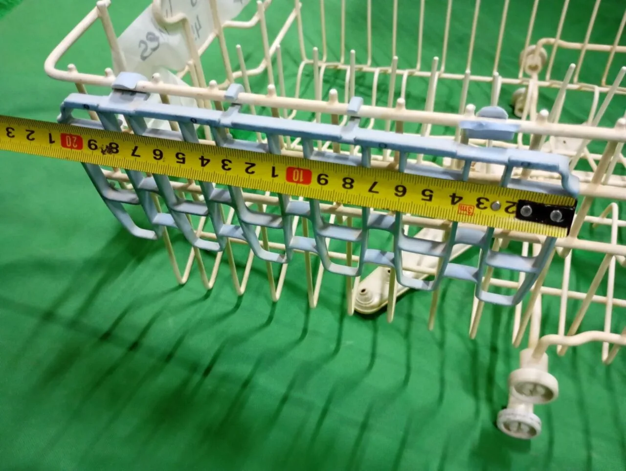Верхняя корзина Indesit Ariston C00142248 для пмм 45см