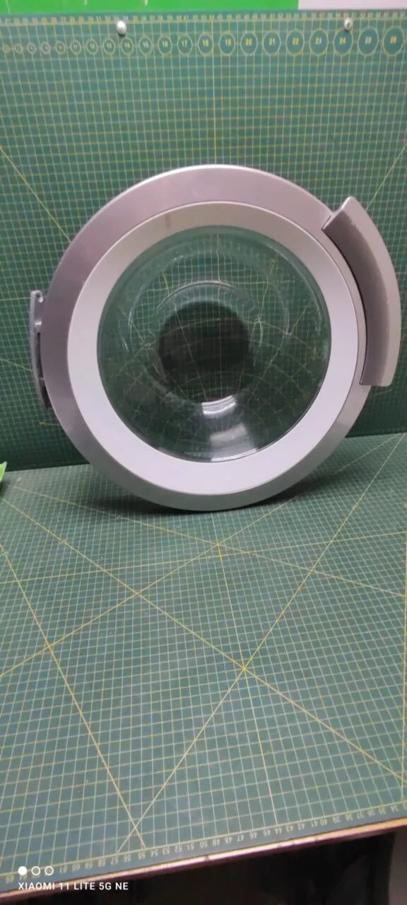 Люк Bosch 704287 белый с дефектом