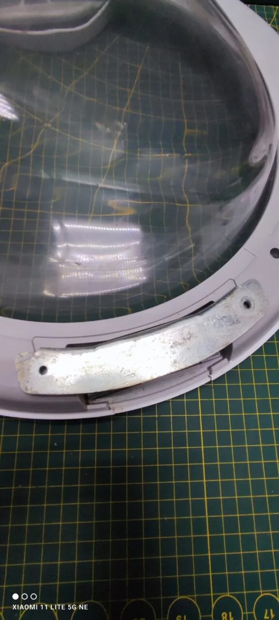 Люк	Indesit C00270559 сер обр двойное стекло (стиральная машина с сушкой)