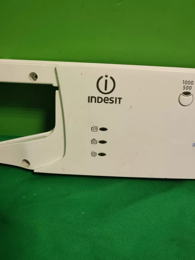 Панель управления для стиральной машины Indesit Wiun102