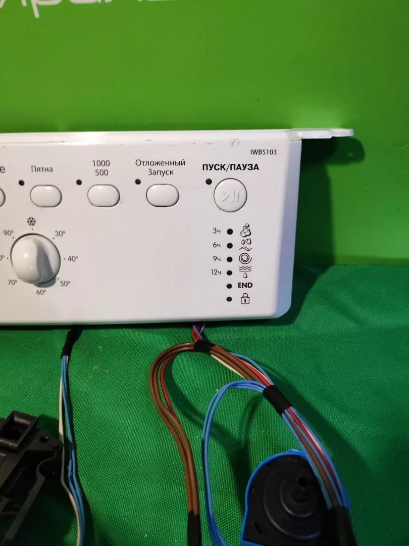 Модуль управления на стиральную машину Indesit IWB5103