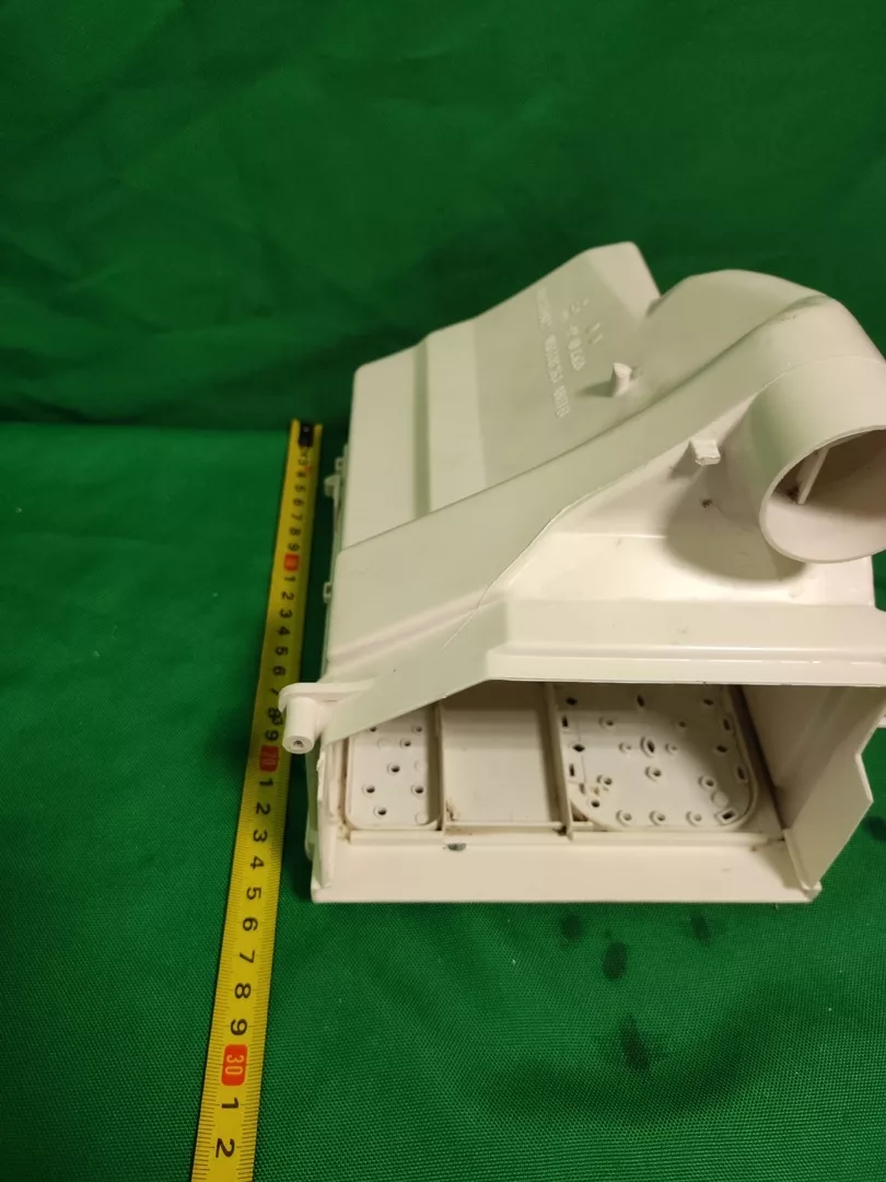 Бункер порошкоприемника Smeg W10335902