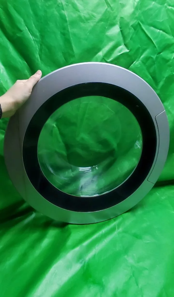 Люк Bosch Siemens 746329 с дефектом