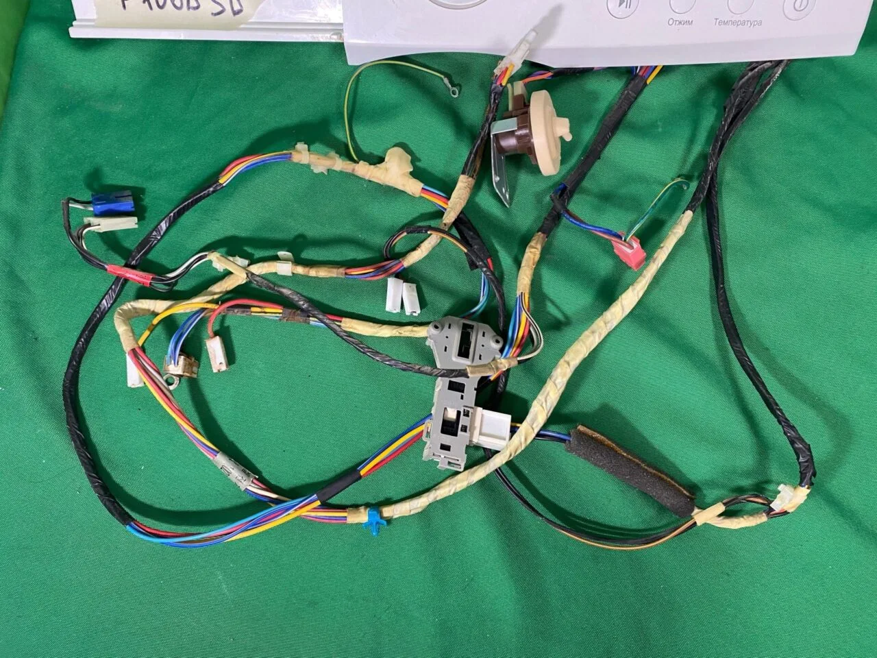 vSwgbtFTBe8 Модуль LG F 1068 SD