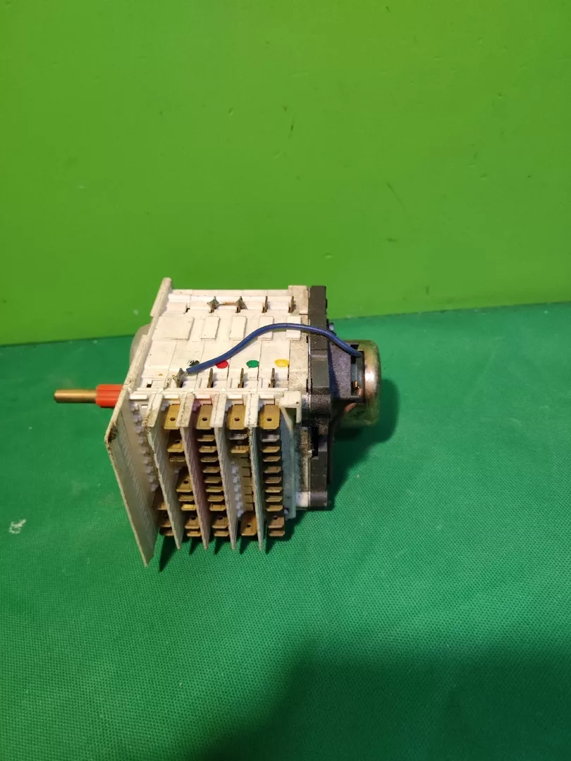 vejLtsTrrmg Программатор Bosch EC4446.01D для стиральной машины