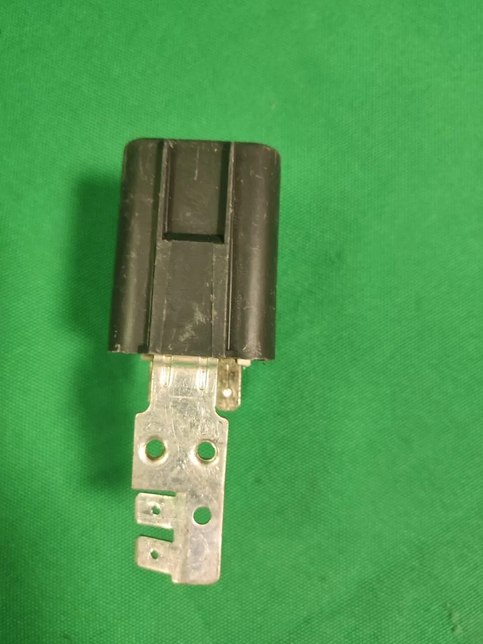 vsq7C6a_3AE Сетевой фильтр Electrolux 146037004