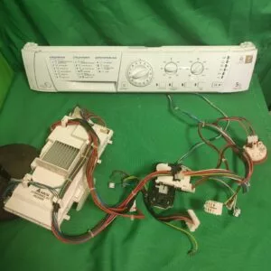 Модуль управления Ariston ARSL109 для стиральной машины Модуль управления Ariston ARSL109 для стиральной машины