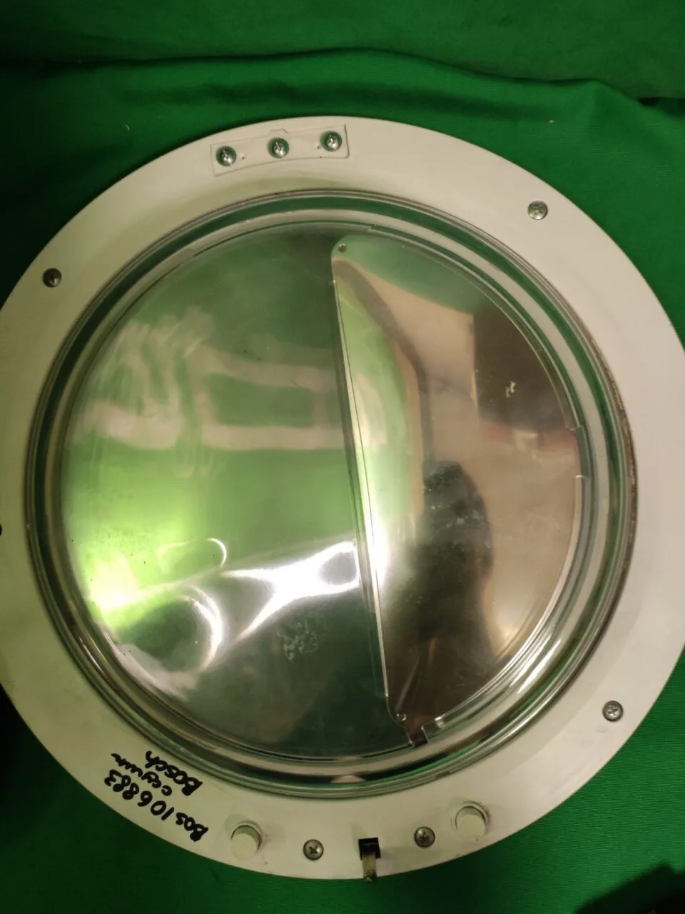 Люк Bosch Bos 106883 с сушкой