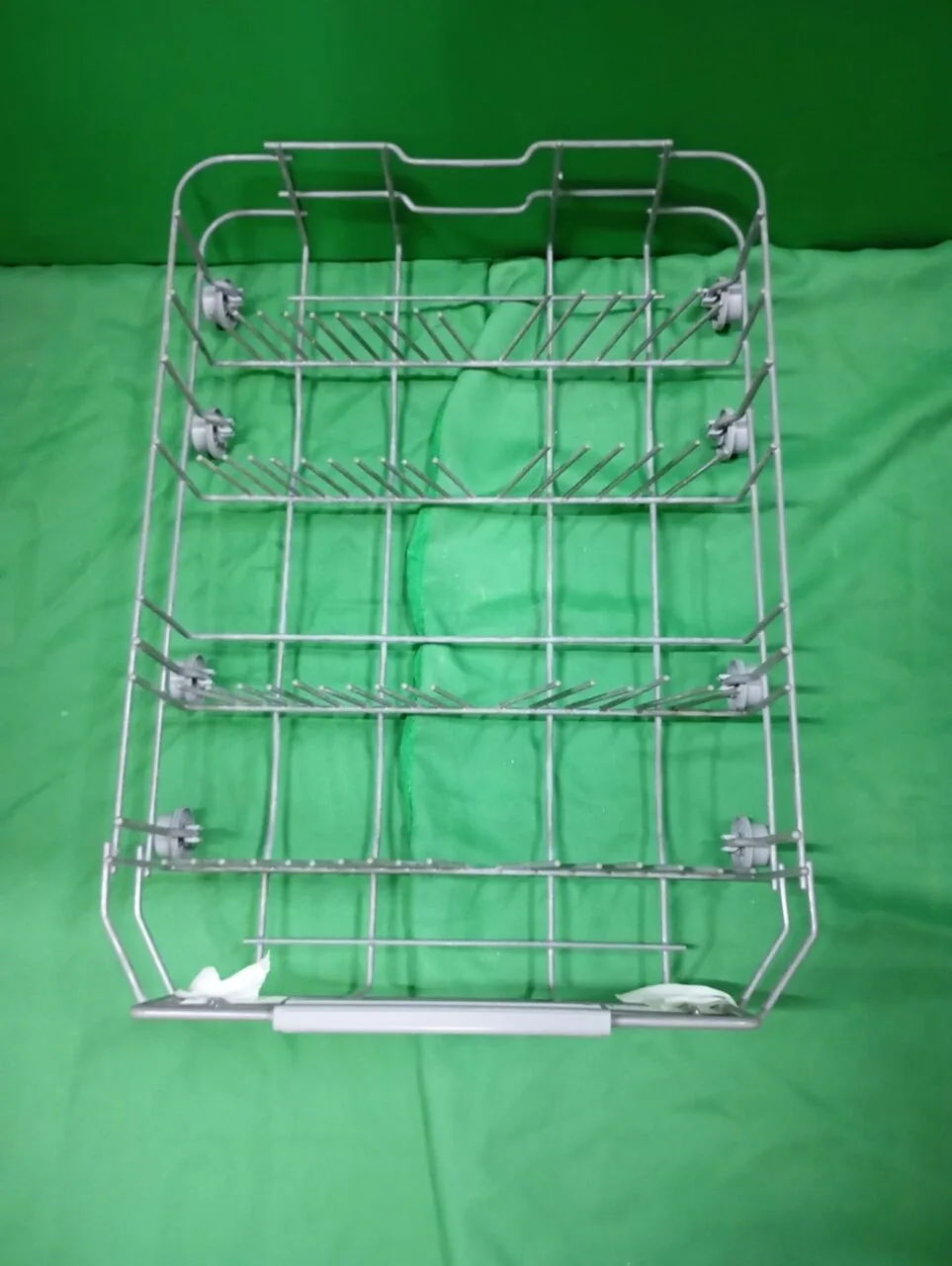 Нижняя корзина Indesit Ariston C00534256 для пмм 45см