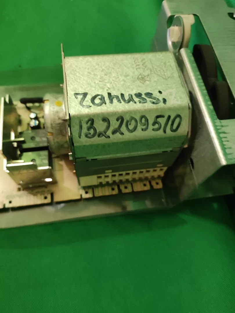 Программатор Zanussi 132209510 для стиральной машины