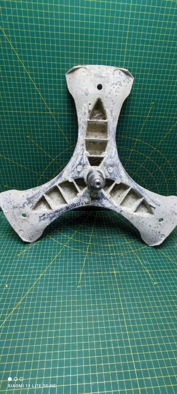 Крестовина Bosch 9000137620