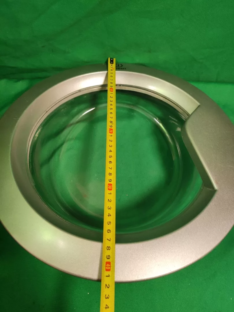 Люк Indesit C 00270556 серый,среднее стекло