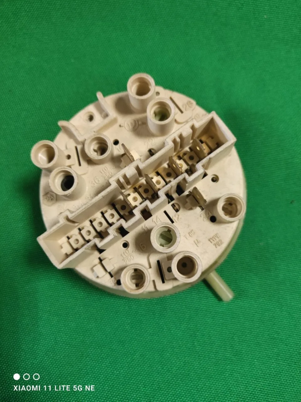 Прессостат Ariston 0005901