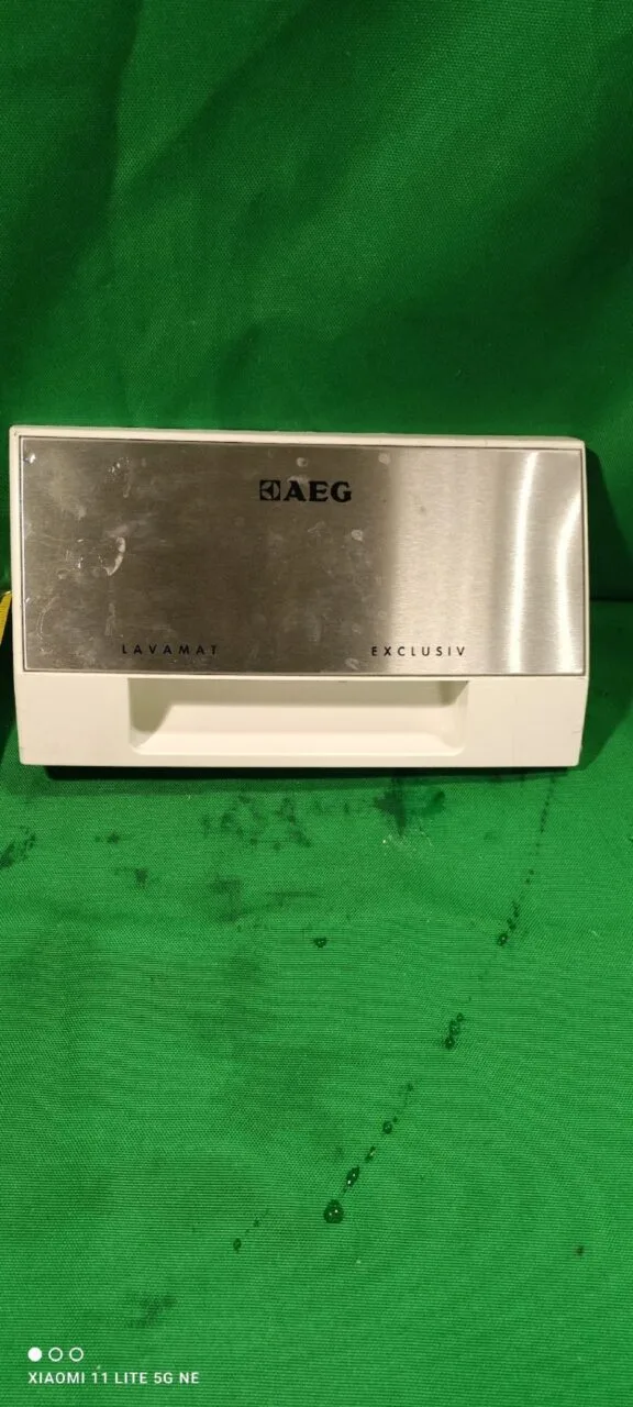 Панель порошкоприемника AEG 1327609