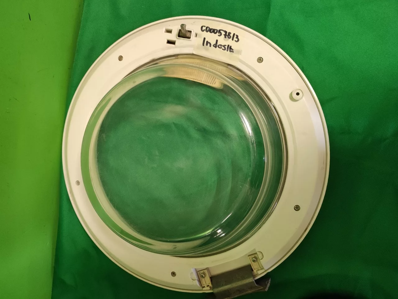 Люк в сборе Indesit C00057813 для стиральной машины