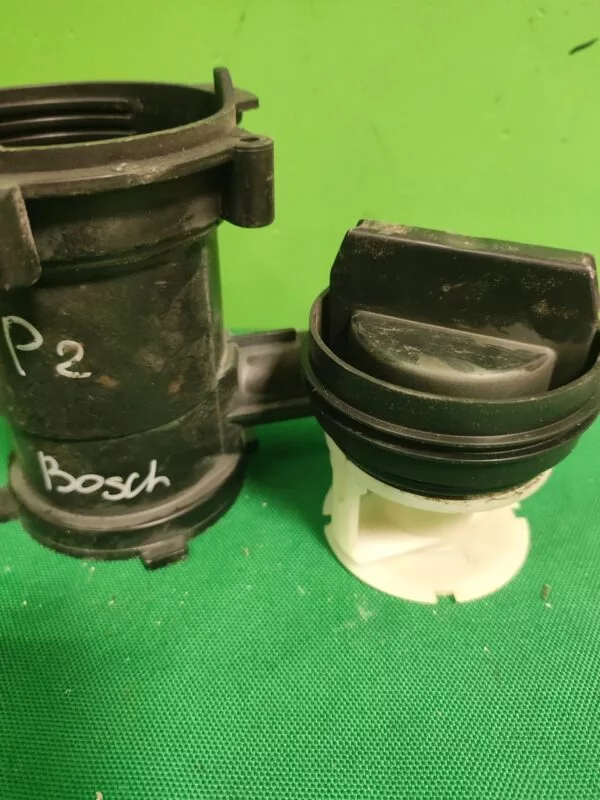 Улитка сливного насоса Bosch PP2(4-узкие защелки )заглуш.