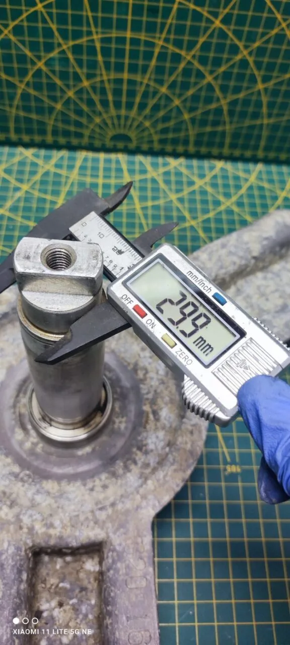 xr2oaHf8bac Крестовина Electrolux 110831312
